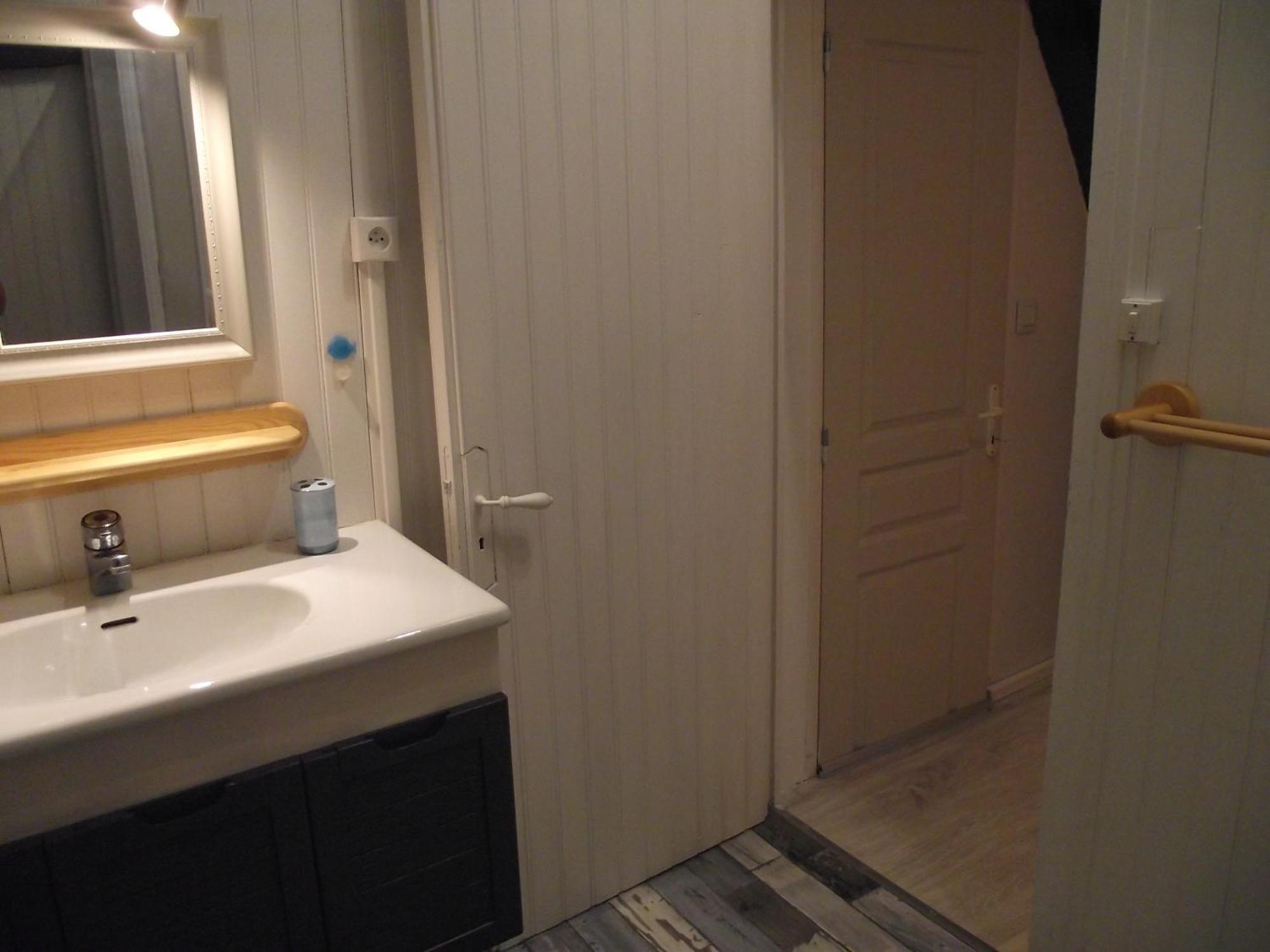 Les Portes Des Froises Saint-Quentin-en-Tourmont Room photo